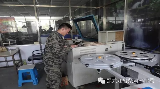 威虎山益智玩具：引进新设备 新品闯市场(图1)