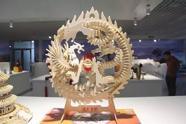 威虎山益智玩具有限责任公司的“魔法师”(图4)